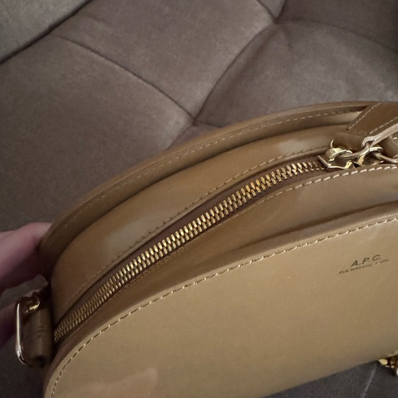 A.P.C. Demi Lune Bag with Chain Strap Patent Leather Beige APC - Picture 10 of 11